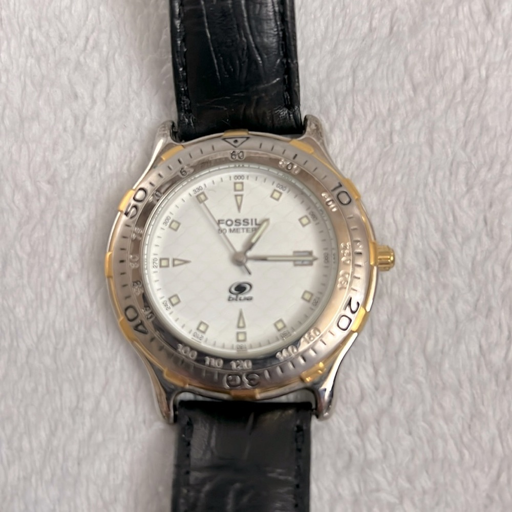 Pre-Owned Unisex Quartz FOSSIL w/Black Leather Band